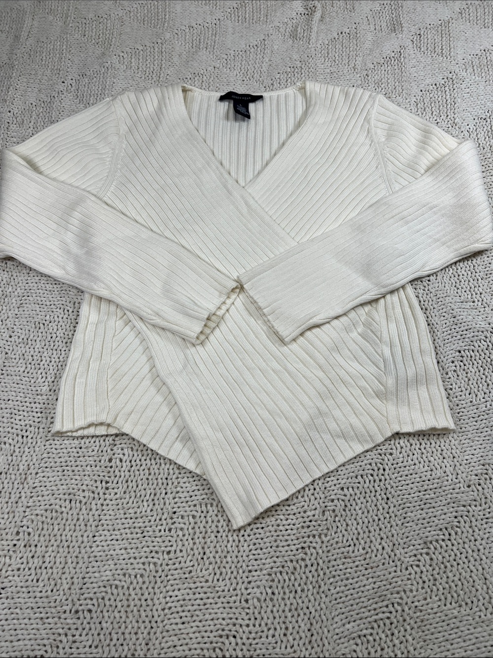 Jones Wear Cream Ribbed V-Neck Wrap Sweater